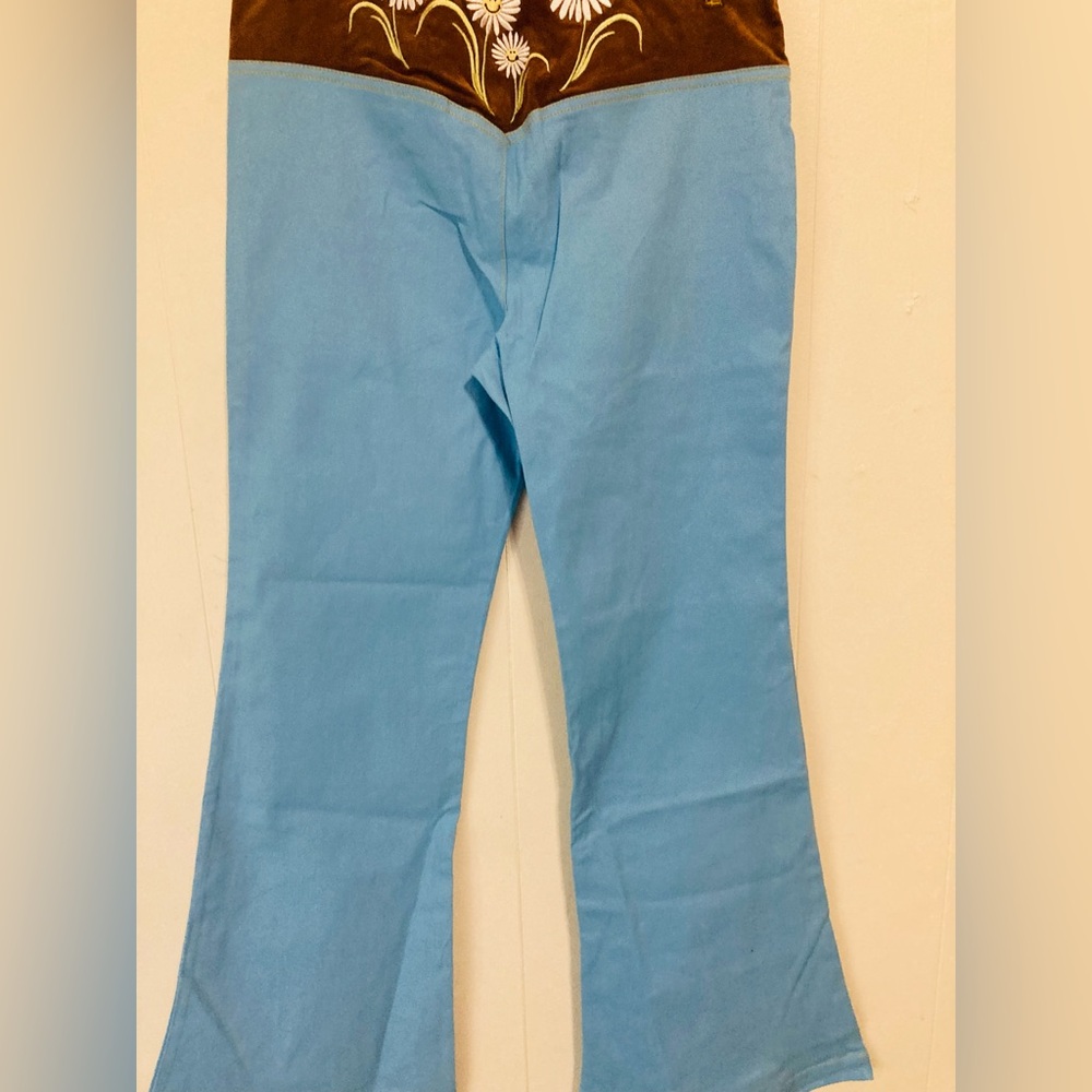 Unique Vintage X Smiley Cotton Blue & Brown Embroidered Flare Pants Large - Picture 8 of 14